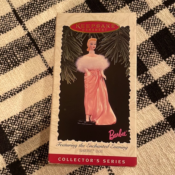 HALLMARK BARBIE COLLECTOR’S ORNAMENT - Picture 8 of 12